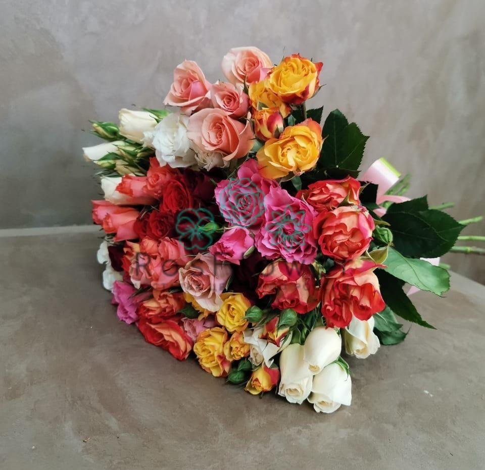 Букет цветов из: Розы в Берёзовском Кемеровской области