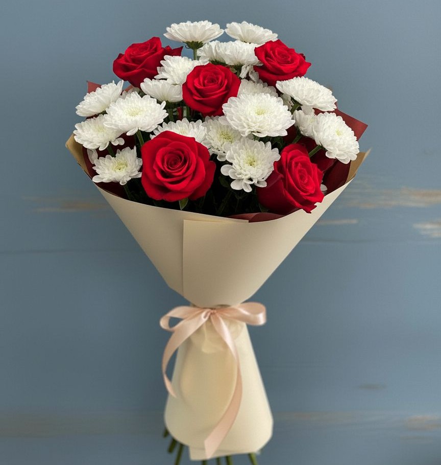 Букет цветов из: Розы и Хризантемы в Берёзовском Кемеровской области