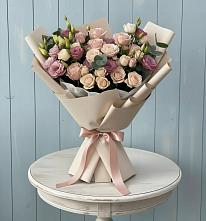 Букет цветов из:  Розы и Лизиантусы в Берёзовском Кемеровской области
