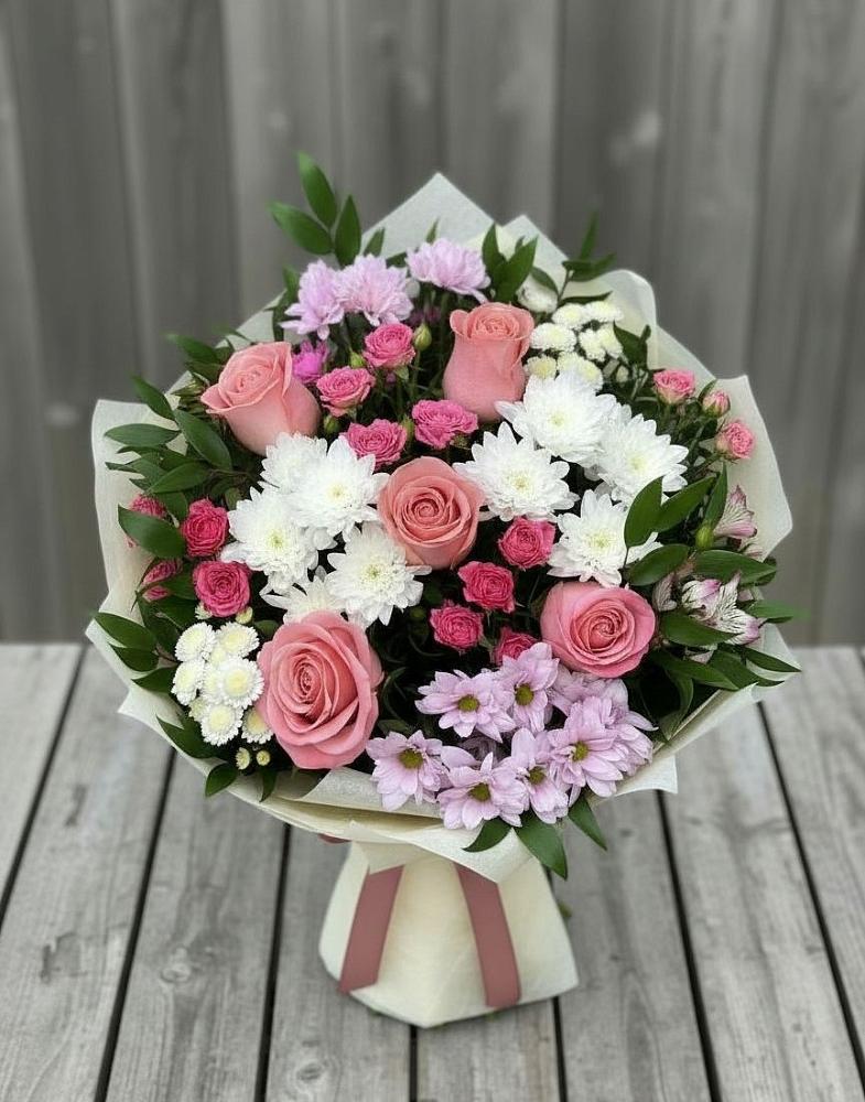 Букет цветов из: Альстромерии, Гвоздики, Розы и Хризантемы в Берёзовском Кемеровской области