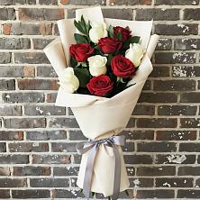 Букет цветов из:  Розы в Берёзовском Кемеровской области
