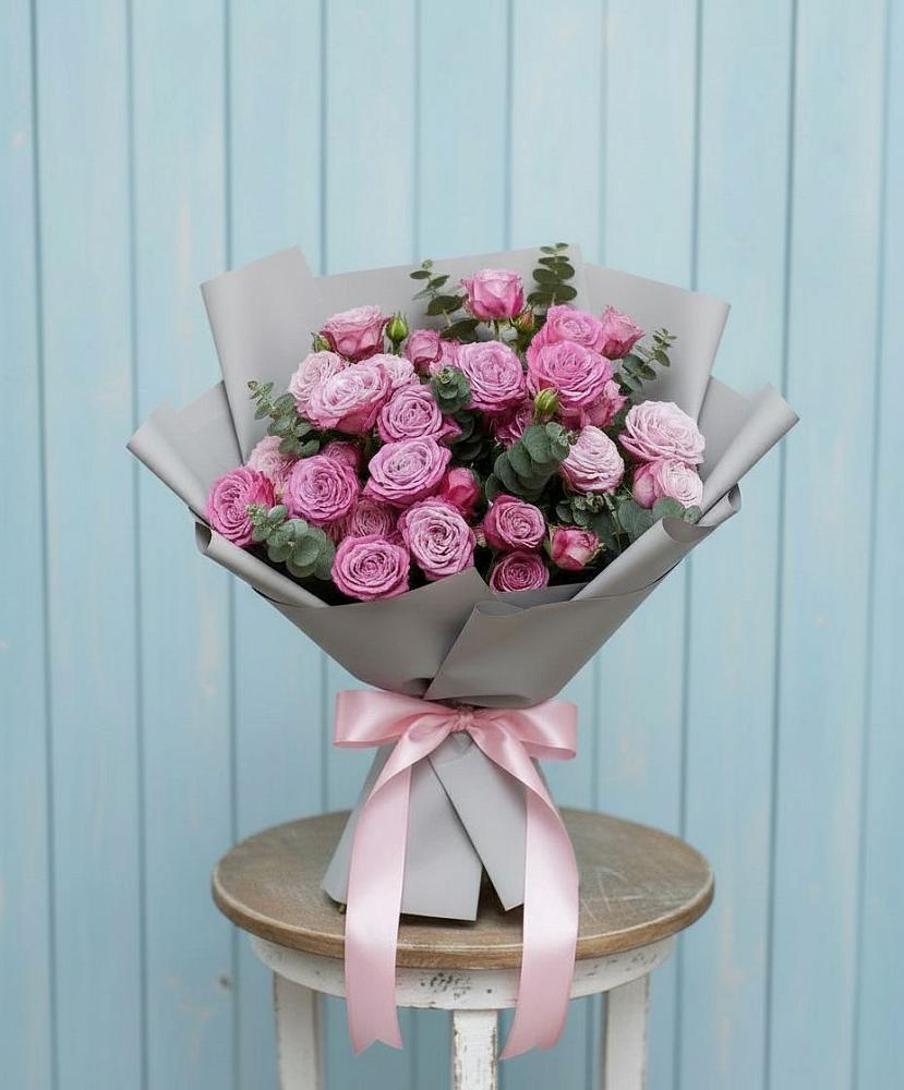 Букет цветов из: Розы в Берёзовском Кемеровской области