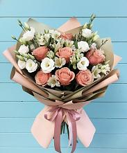 Букет цветов из:  Розы, Альстромерии и Лизиантусы #REPLACE_PRED# Берёзовском Кемеровской области