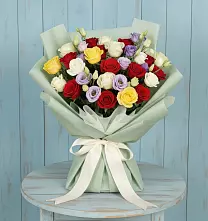 Букет цветов из:  Розы #REPLACE_PRED# Берёзовском Кемеровской области