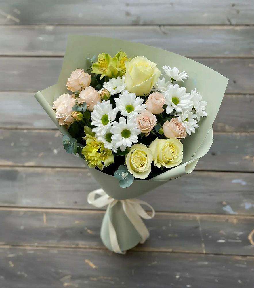 Букет цветов из: Альстромерии, Розы и Хризантемы в Берёзовском Кемеровской области