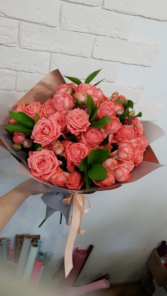 Букет цветов из: Розы в Берёзовском Кемеровской области