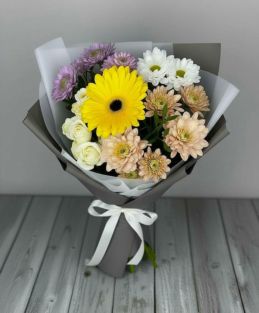 Букет цветов из: Розы, Герберы и Хризантемы в Берёзовском Кемеровской области