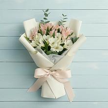 Букет цветов из:  Альстромерии #REPLACE_PRED# Берёзовском Кемеровской области