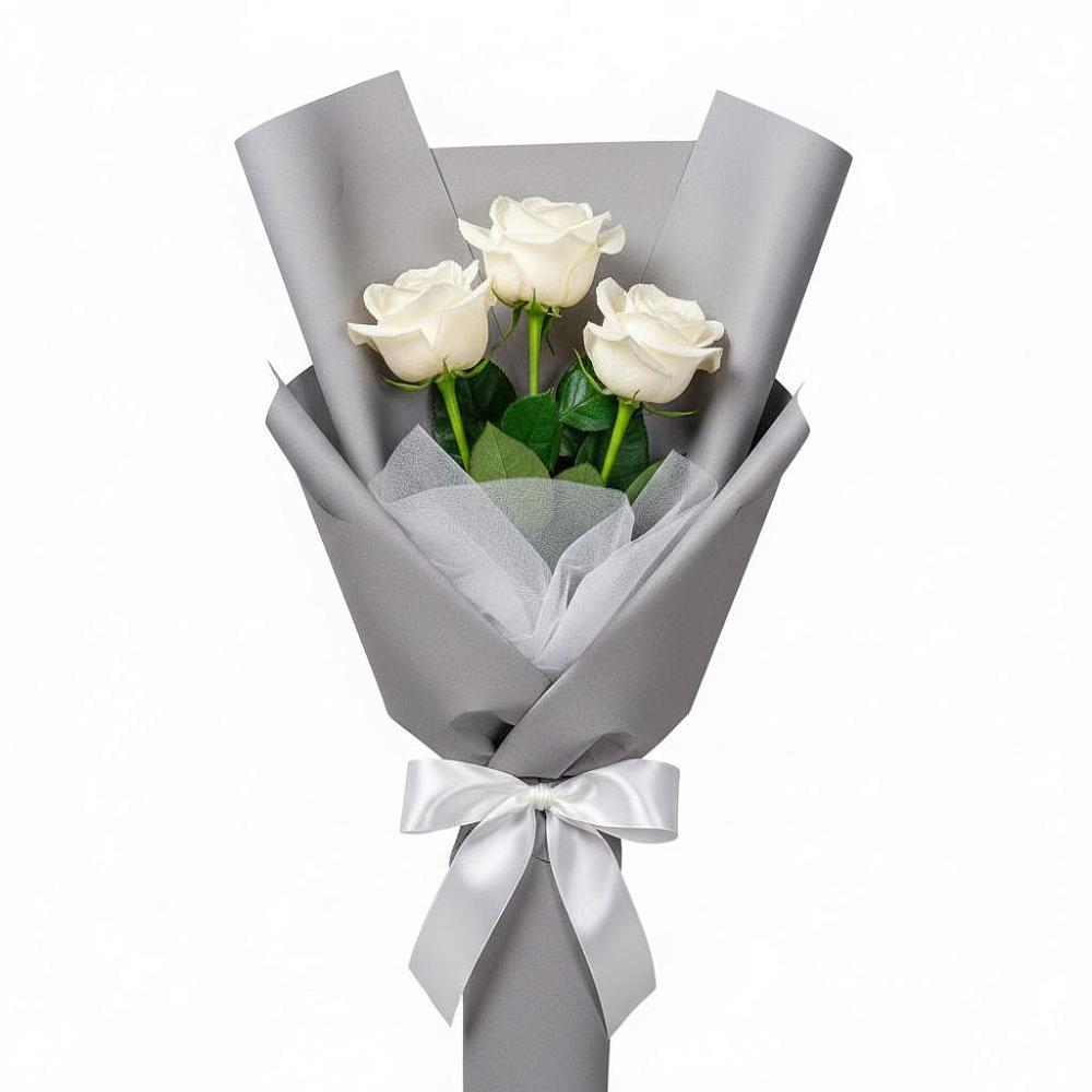 Букет 3 белые розы в Берёзовском Кемеровской области
