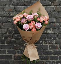 Букет цветов из:  Розы в Берёзовском Кемеровской области