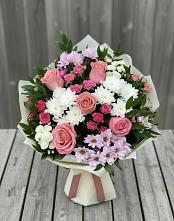 Букет цветов из:  Альстромерии, Гвоздики, Розы и Хризантемы в Берёзовском Кемеровской области