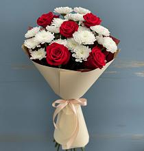 Букет цветов из:  Розы и Хризантемы в Берёзовском Кемеровской области