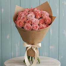 Букет цветов из:  Розы в Берёзовском Кемеровской области