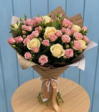 Букет цветов из:  Розы в Берёзовском Кемеровской области
