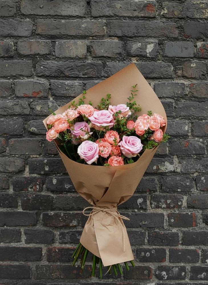 Букет цветов из: Розы в Берёзовском Кемеровской области