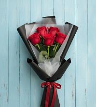 Букет цветов из:  Розы в Берёзовском Кемеровской области