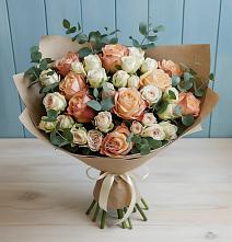 Букет цветов из:  Альстромерии и Розы в Берёзовском Кемеровской области